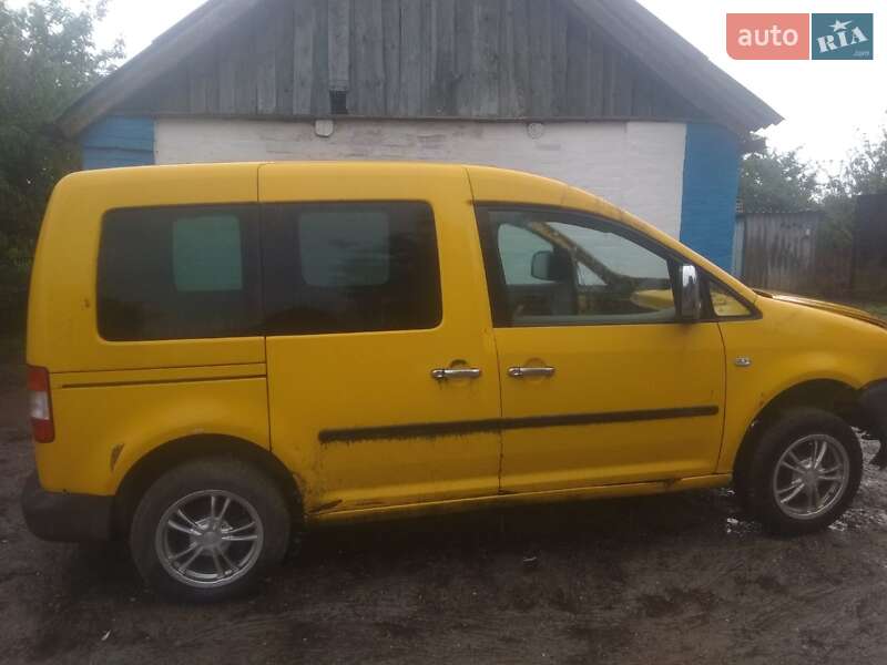 Мінівен Volkswagen Caddy 2005 в Полтаві