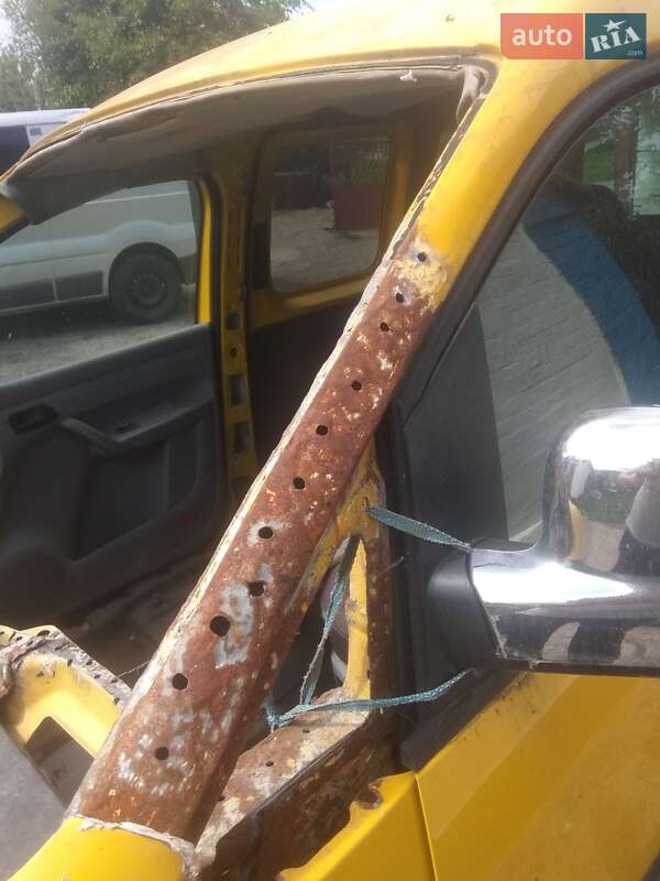 Мінівен Volkswagen Caddy 2005 в Полтаві