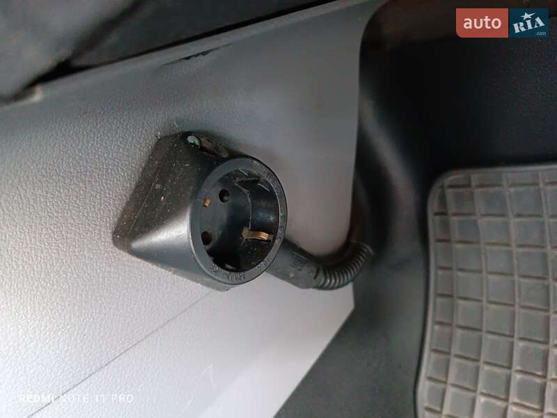 Минивэн Volkswagen Caddy 2009 в Голованевске фото 43 Минивэн Volkswagen Caddy 2009 в Голованевске