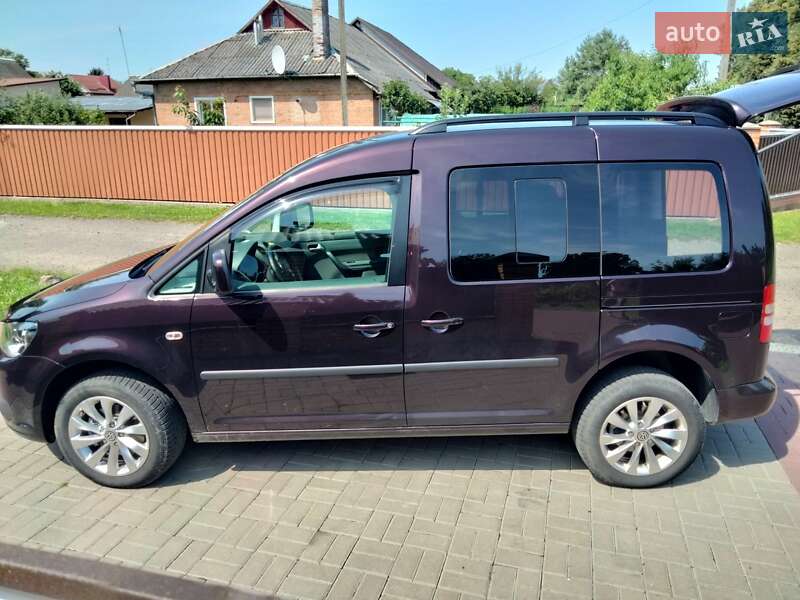 Минивэн Volkswagen Caddy 2011 в Луцке