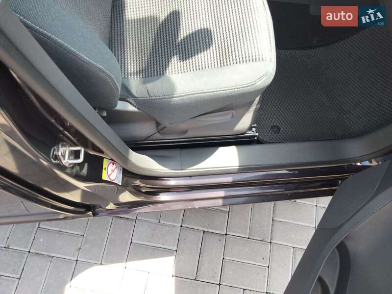 Минивэн Volkswagen Caddy 2011 в Луцке