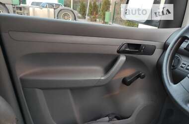 Минивэн Volkswagen Caddy 2010 в 