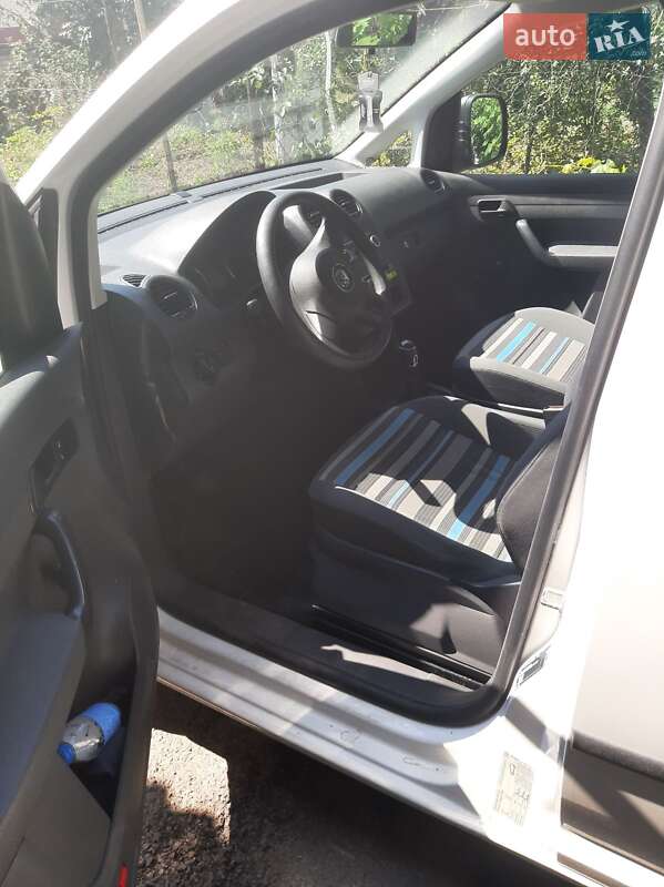 Минивэн Volkswagen Caddy 2012 в Бершади