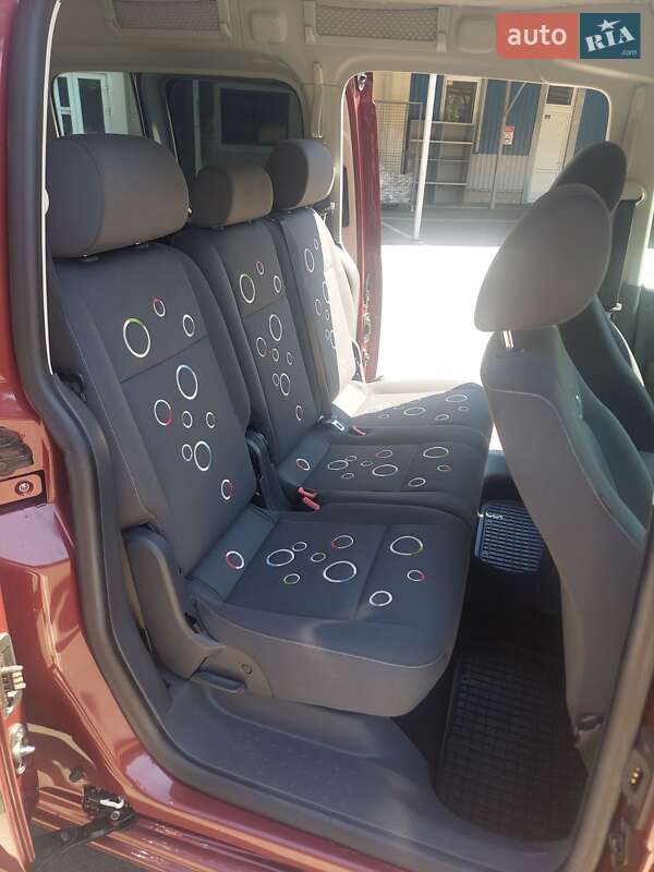Минивэн Volkswagen Caddy 2011 в Ивано-Франковске фото 21 Минивэн Volkswagen Caddy 2011 в Ивано-Франковске