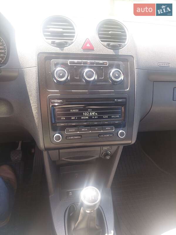 Минивэн Volkswagen Caddy 2011 в Ивано-Франковске фото 23 Минивэн Volkswagen Caddy 2011 в Ивано-Франковске