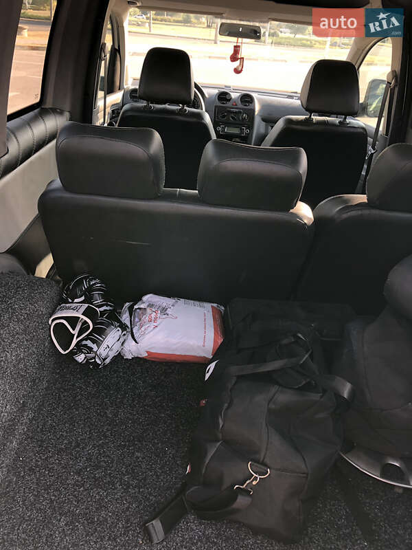 Минивэн Volkswagen Caddy 2011 в Запорожье