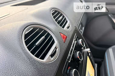 Минивэн Volkswagen Caddy 2011 в 