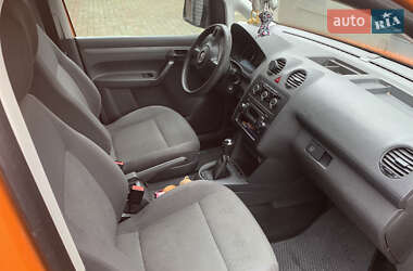 Минивэн Volkswagen Caddy 2015 в 