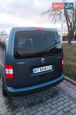 Минивэн Volkswagen Caddy 2010 в 