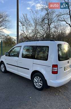 Минивэн Volkswagen Caddy 2013 в Павлограде