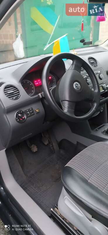 Volkswagen Caddy 2009