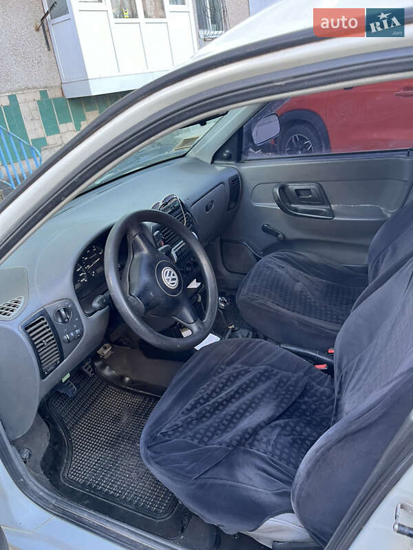 Минивэн Volkswagen Caddy 2003 в Кропивницком