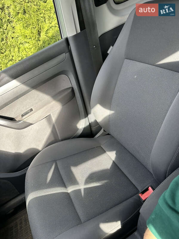 Мінівен Volkswagen Caddy 2015 в Броварах