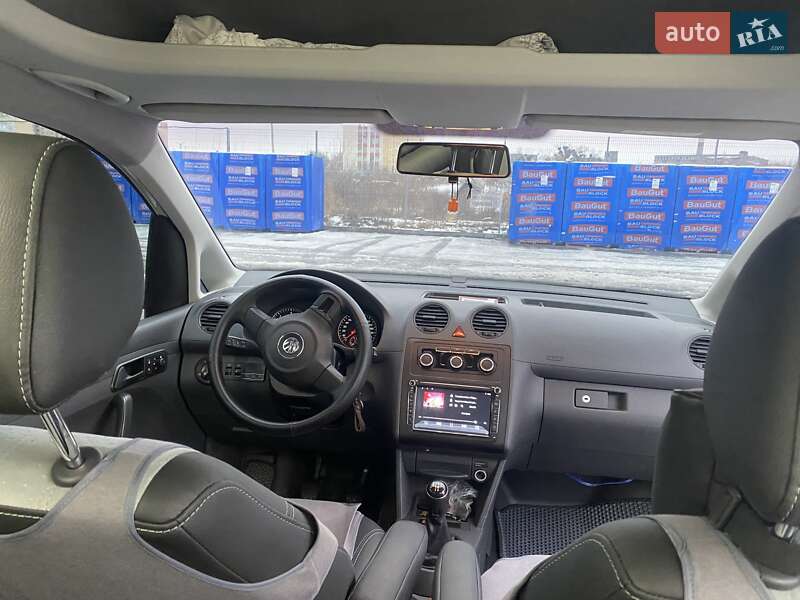 Мінівен Volkswagen Caddy 2015 в Вінниці