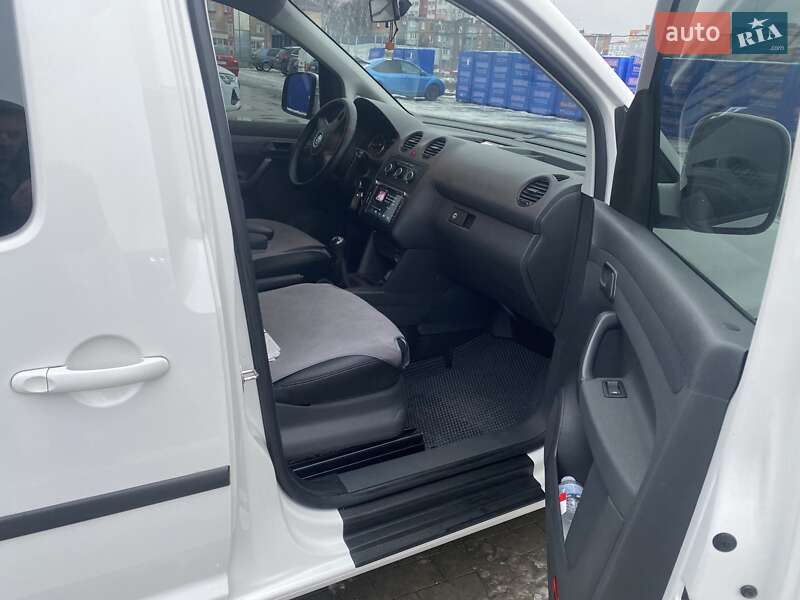 Мінівен Volkswagen Caddy 2015 в Вінниці