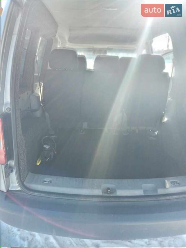 Минивэн Volkswagen Caddy 2008 в Чорткове