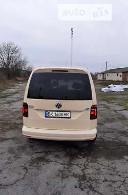 Минивэн Volkswagen Caddy 2016 в Корце