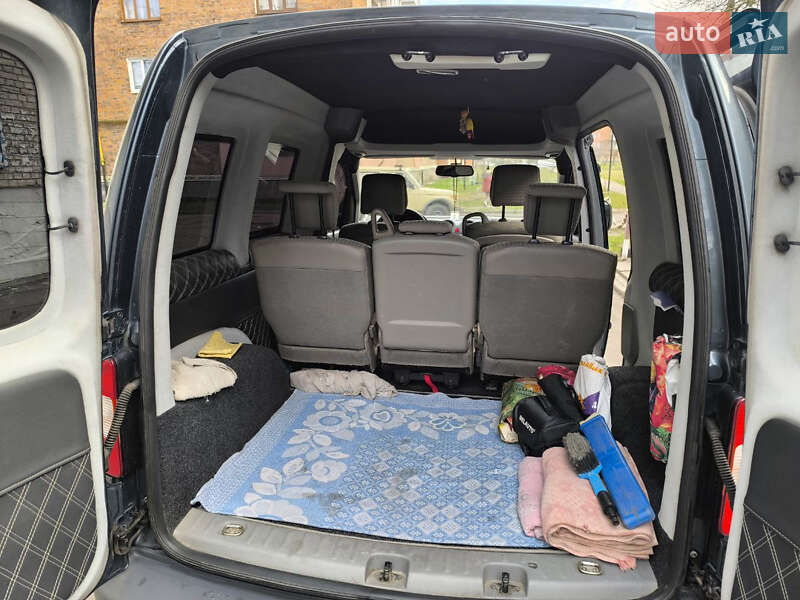 Минивэн Volkswagen Caddy 2009 в Сосновке