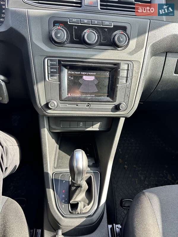 Грузовой фургон Volkswagen Caddy 2018 в Львове