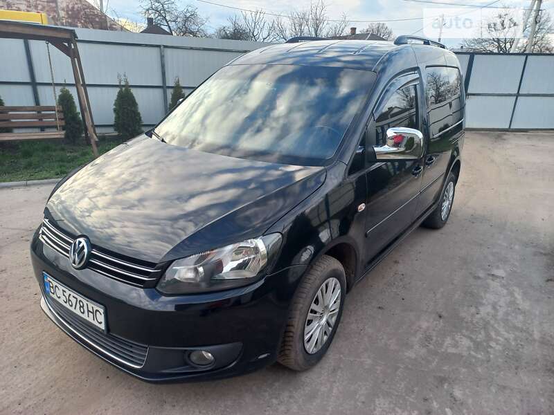 Volkswagen Caddy 2011
