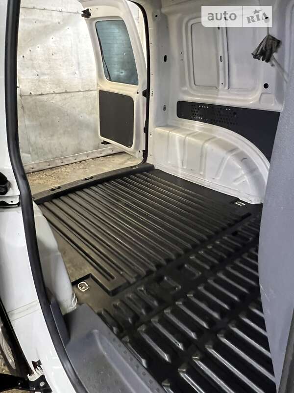 Другие грузовики Volkswagen Caddy 2013 в Днепре