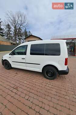Минивэн Volkswagen Caddy 2016 в Умани
