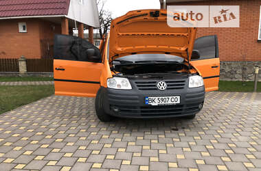 Грузовой фургон Volkswagen Caddy 2006 в 