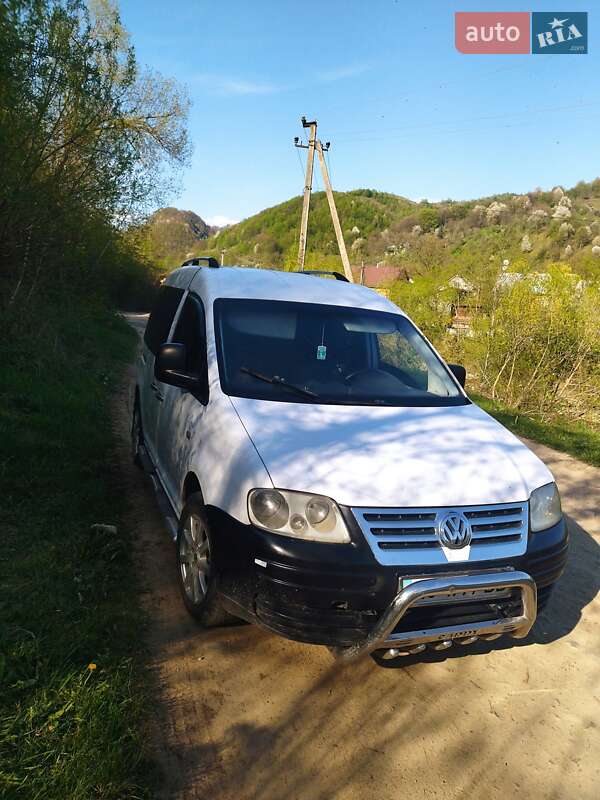 Минивэн Volkswagen Caddy 2004 в Тячеве