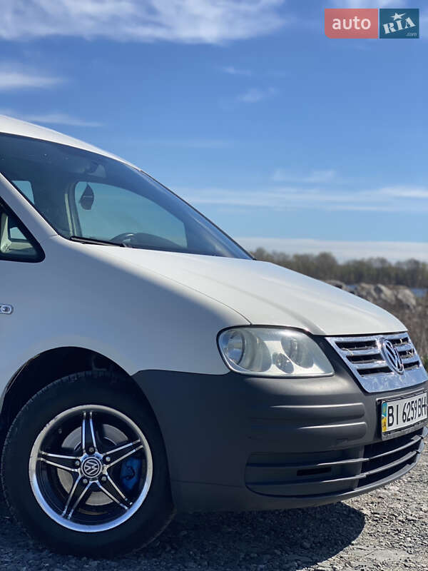 Минивэн Volkswagen Caddy 2006 в Кременчуге
