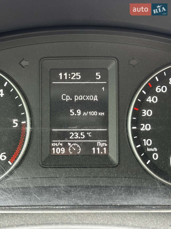 Минивэн Volkswagen Caddy 2015 в Днепре