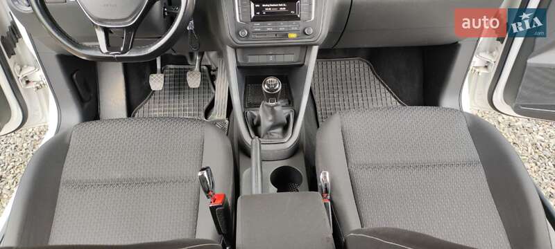 Мінівен Volkswagen Caddy 2017 в Хусті