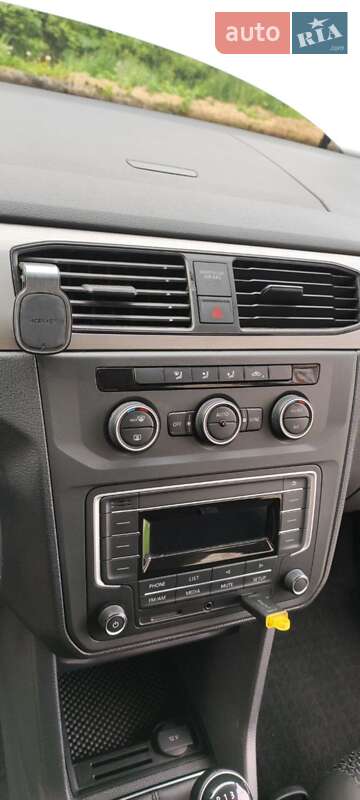 Мінівен Volkswagen Caddy 2017 в Хусті