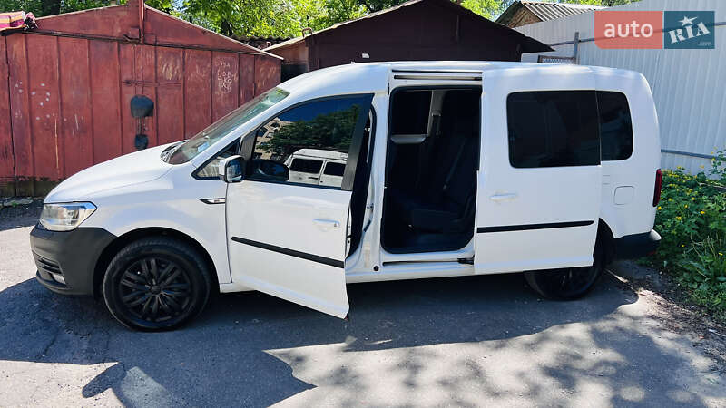 Минивэн Volkswagen Caddy 2016 в Полтаве