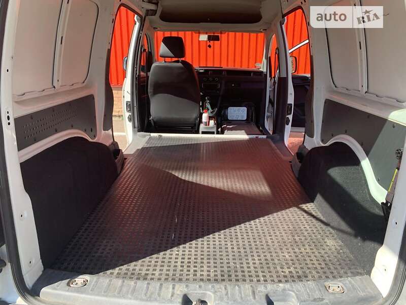 Грузовой фургон Volkswagen Caddy 2016 в Одессе
