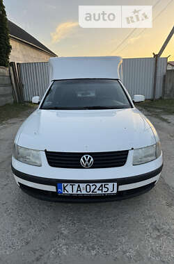 Автомобіль швидкої допомоги Volkswagen Caddy 2000 в Львові