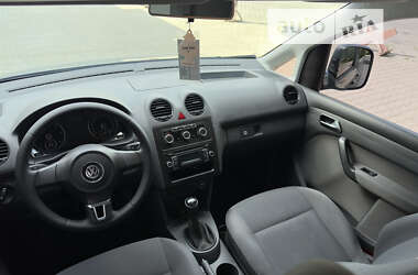 Минивэн Volkswagen Caddy 2013 в Казатине