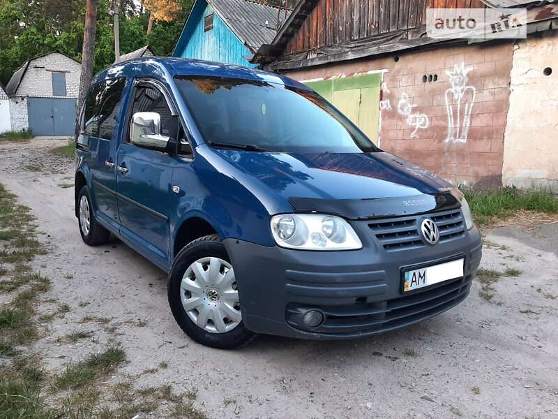 Мінівен Volkswagen Caddy 2009 в Житомирі