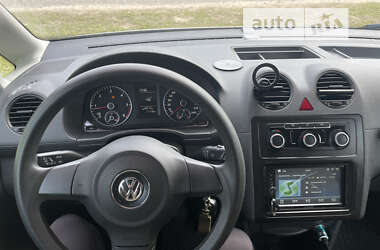 Минивэн Volkswagen Caddy 2011 в Оржице