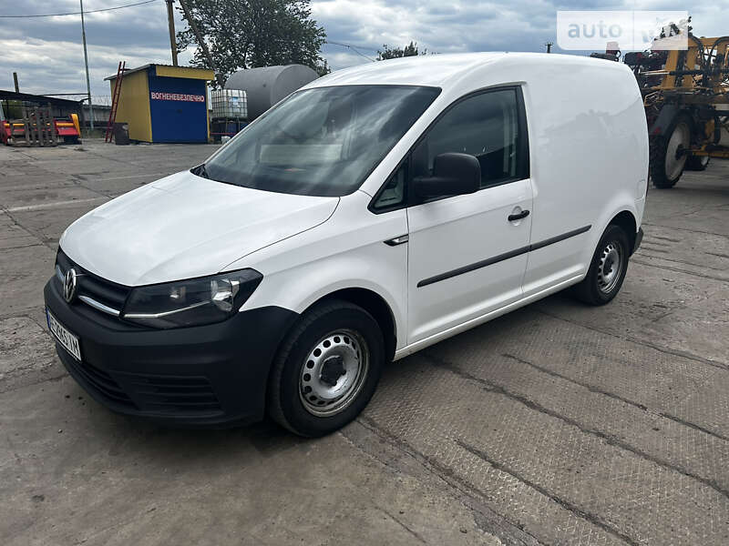 Грузовой фургон Volkswagen Caddy 2017 в Днепре