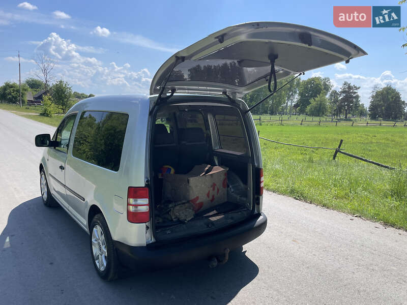 Минивэн Volkswagen Caddy 2011 в Черкассах