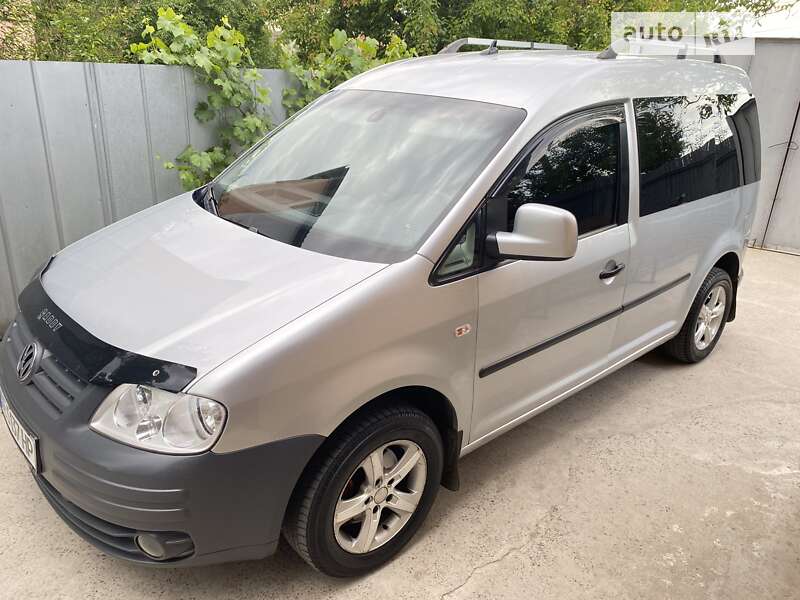 Минивэн Volkswagen Caddy 2009 в 