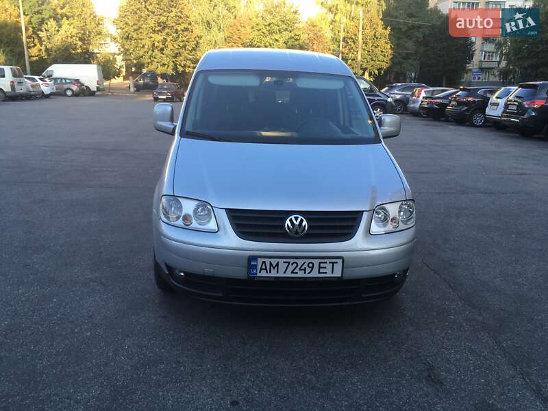 Мінівен Volkswagen Caddy 2010 в Житомирі