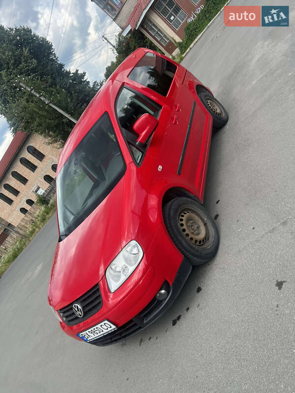 Минивэн Volkswagen Caddy 2009 в Киеве