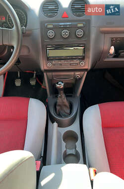 Минивэн Volkswagen Caddy 2009 в 