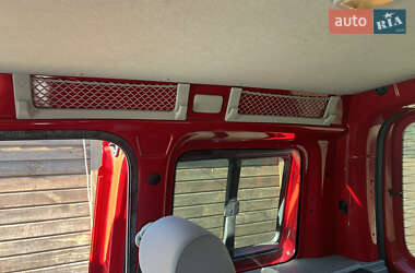 Минивэн Volkswagen Caddy 2009 в 