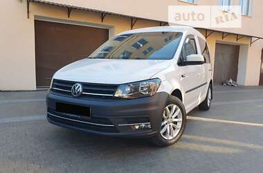 Минивэн Volkswagen Caddy 2016 в Чернигове