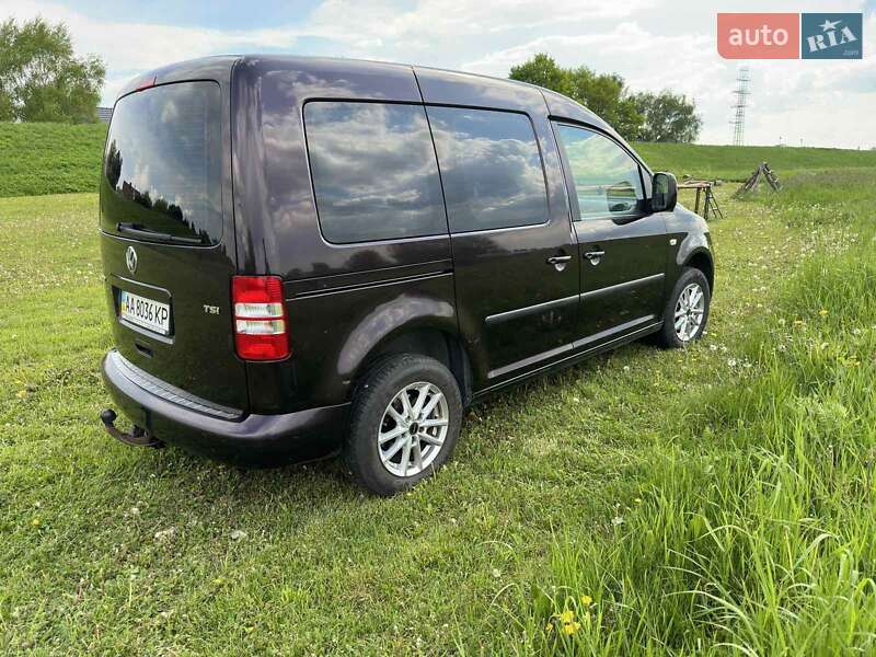 Мінівен Volkswagen Caddy 2011 в Києві