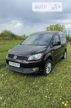 Минивэн Volkswagen Caddy 2011 в Киеве