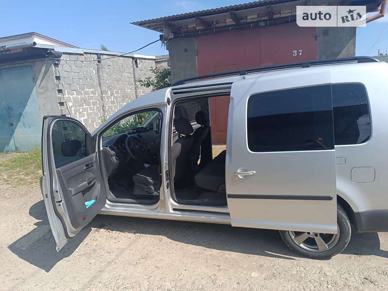 Минивэн Volkswagen Caddy 2014 в Стрые