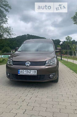 Минивэн Volkswagen Caddy 2012 в Сваляве